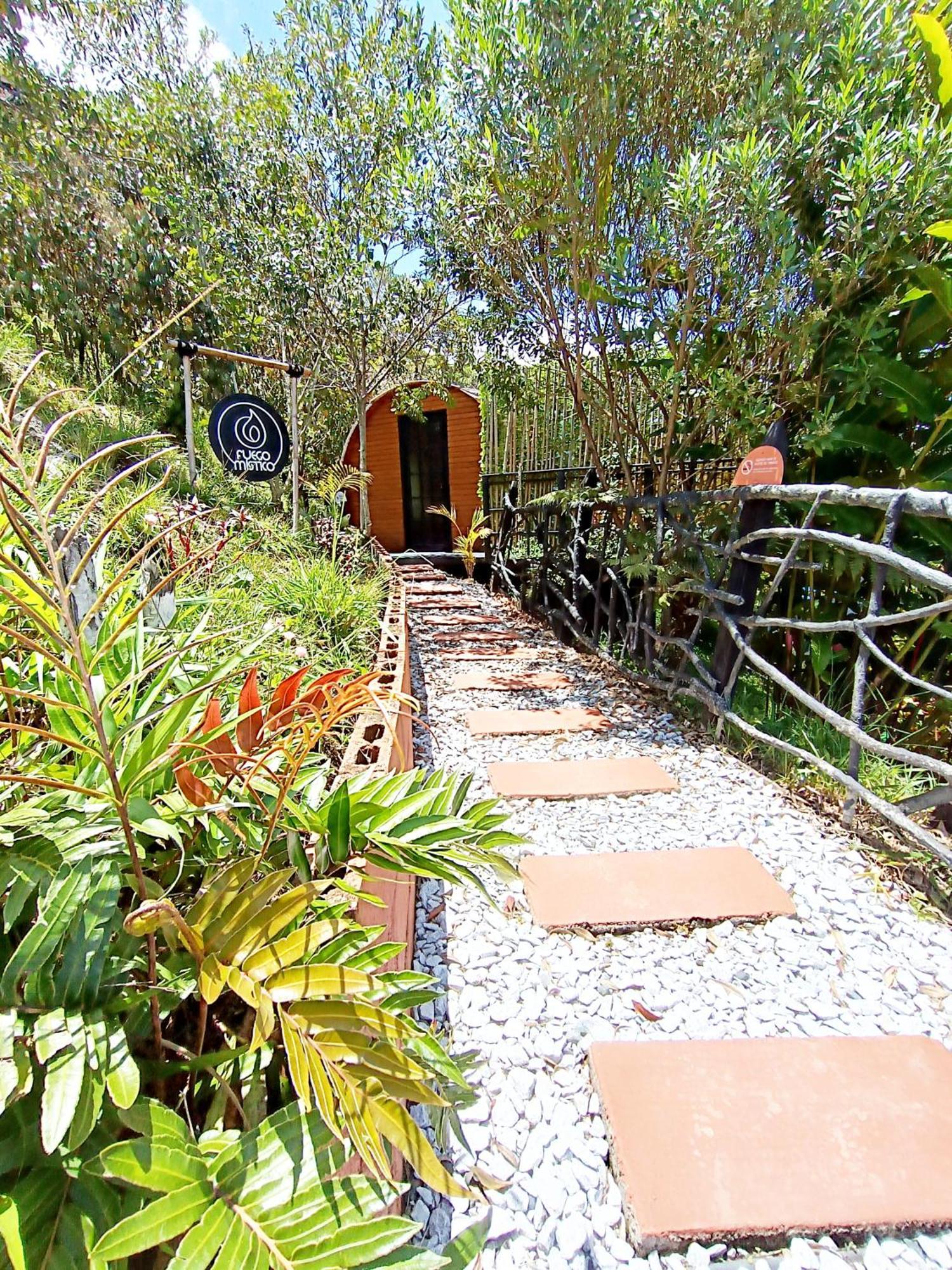 Glamping The Mountain *